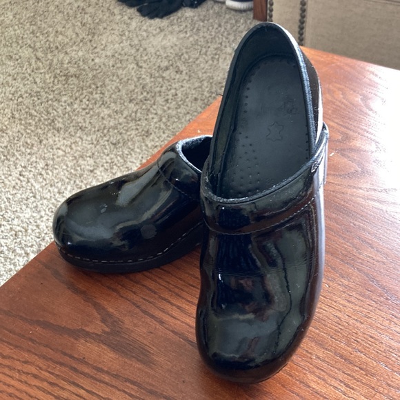 Dansko clogs size 39 - Picture 2 of 9